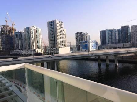 apartment in business bay dubai